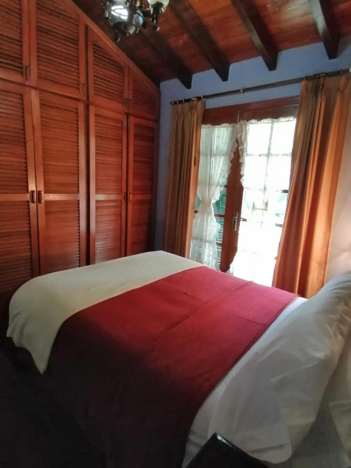 Hostal Saint Mary'S Табабела Екстер'єр фото