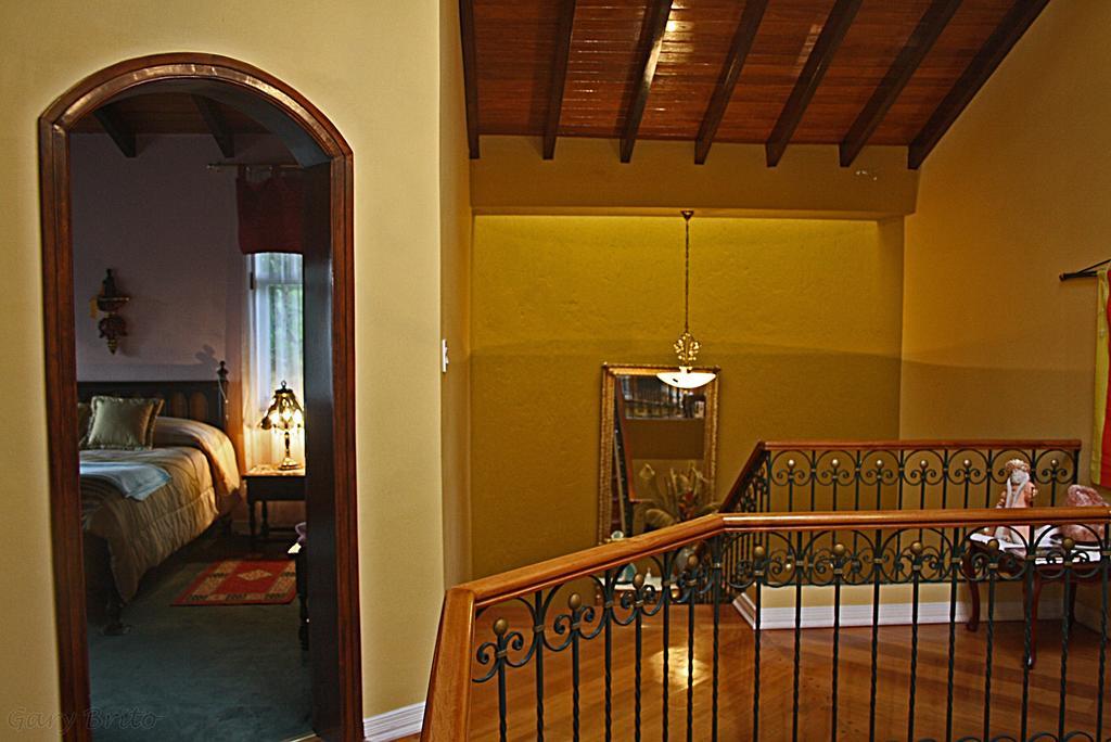 Hostal Saint Mary'S Табабела Екстер'єр фото