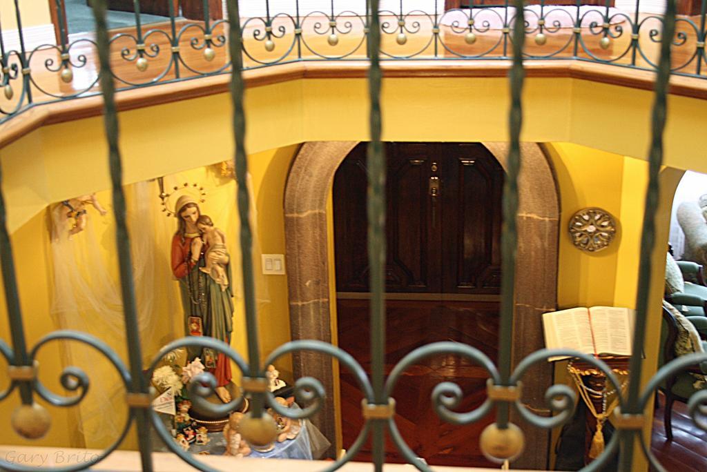 Hostal Saint Mary'S Табабела Екстер'єр фото